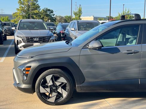 Certified 2026 Hyundai Kona Limited FWD image 7