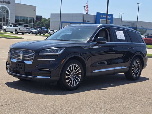 Used 2022 Lincoln Aviator Reserve w/ Elements Package Plus RWD image 1