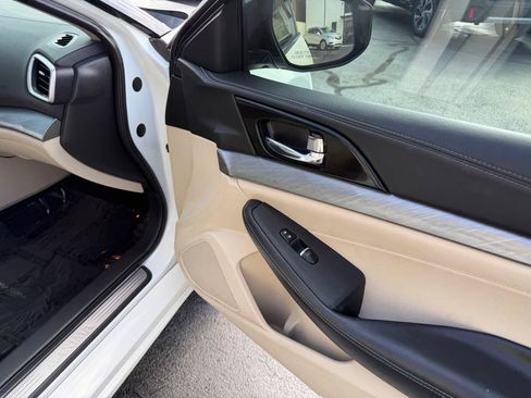 Used 2016 Nissan Maxima 3.5 S FWD image 18