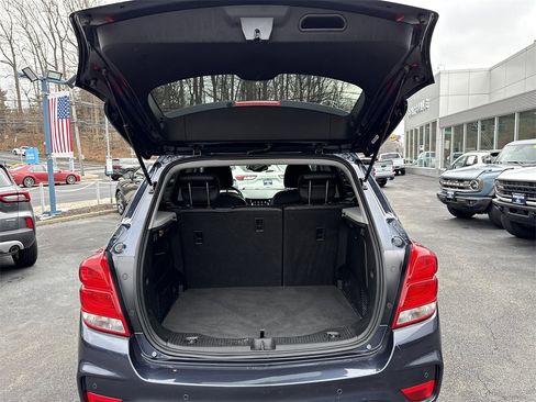 Used 2018 Chevrolet Trax Premier image 34