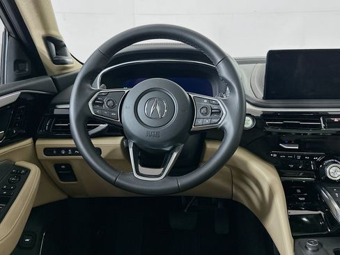 Used 2025 Acura MDX FWD w/ Technology Package image 17