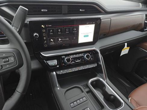 New 2026 GMC Sierra 2500 Denali Ultimate image 41