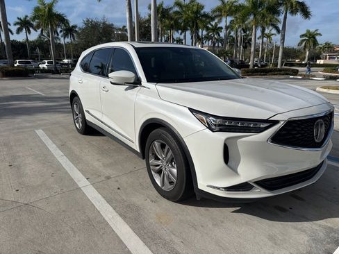 Used 2023 Acura MDX SH-AWD image 9