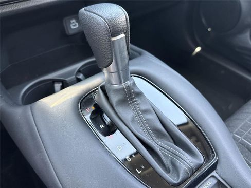 Used 2024 Honda HR-V LX image 30