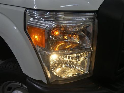 Used 2016 Ford F250 XL w/ Snow Plow Prep Package image 11