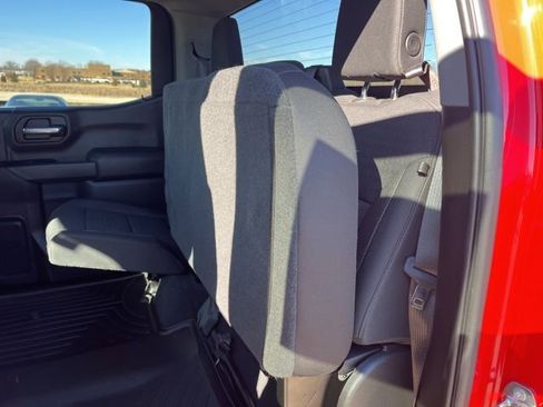 Used 2022 Chevrolet Silverado 1500 Custom image 40