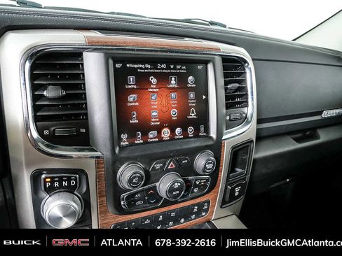 Used 2014 RAM 1500 Laramie w/ Convenience Group image 12