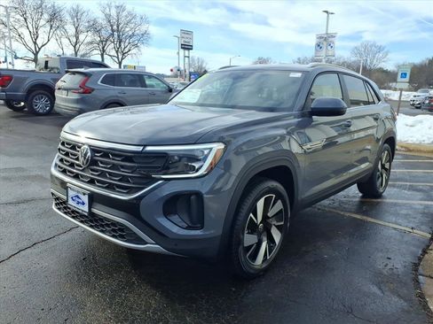 New 2026 Volkswagen Atlas Cross Sport SE AWD/4WD image 3