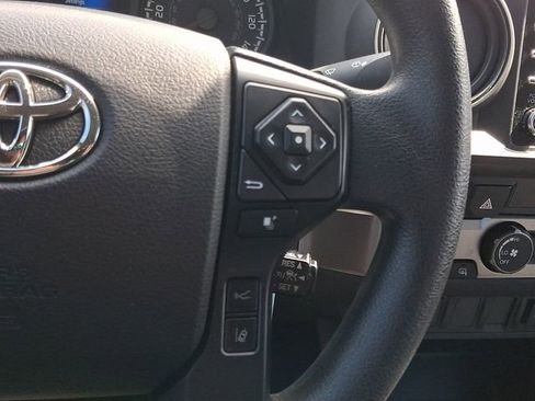 Used 2020 Toyota Tacoma SR image 20