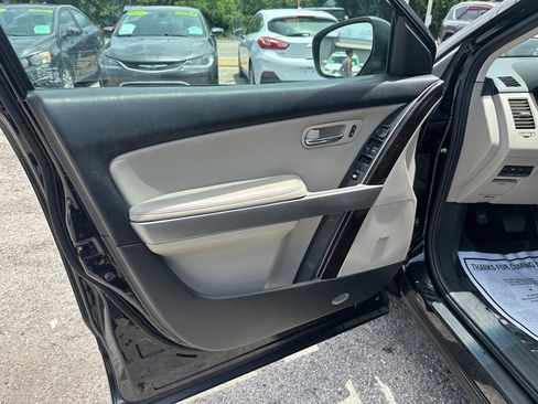 Used 2011 MAZDA CX-9 Grand Touring w/ Moonroof & Bose Audio Pkg FWD image 11