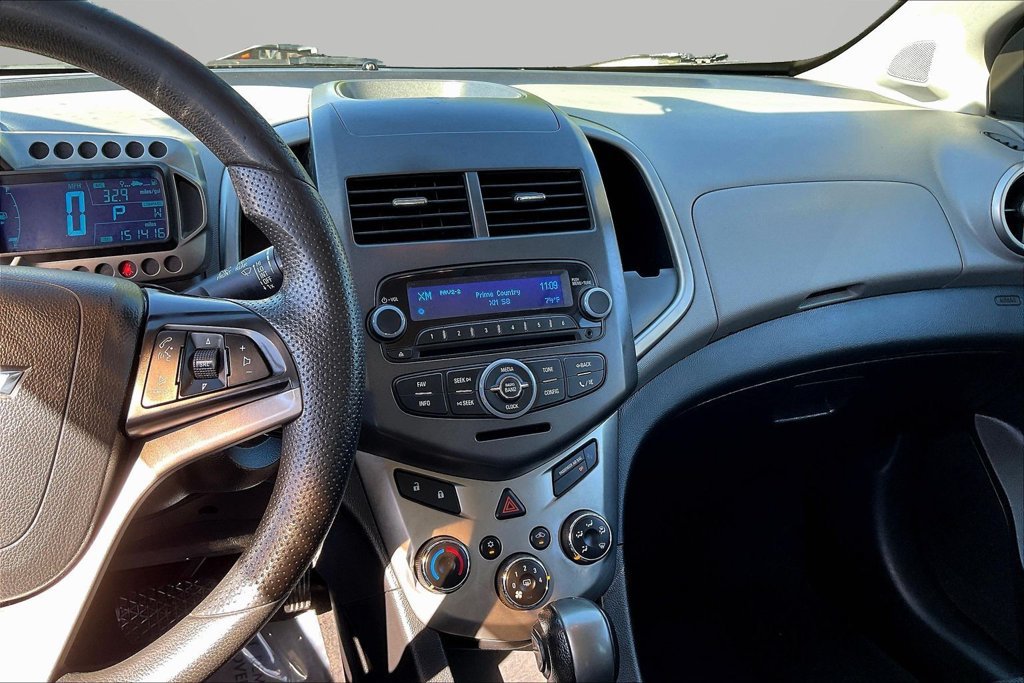 Used 2015 Chevrolet Sonic LT FWD image 9
