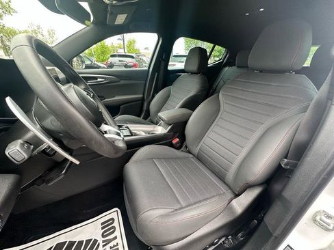 Used 2024 Dodge Hornet R/T AWD/4WD image 9