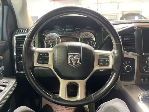 Used 2018 RAM 2500 Laramie AWD/4WD image 14