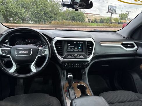 Used 2018 GMC Acadia SLE AWD/4WD image 13