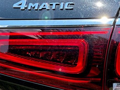 Used 2023 Mercedes-Benz GLS 580 4MATIC image 14
