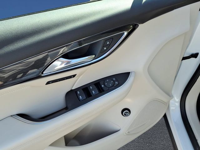 Used 2023 Buick Envision Essence AWD/4WD image 16