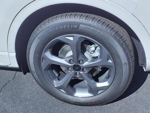 New 2024 Ford Escape ST-Line w/ Tech Pack #1 image 5