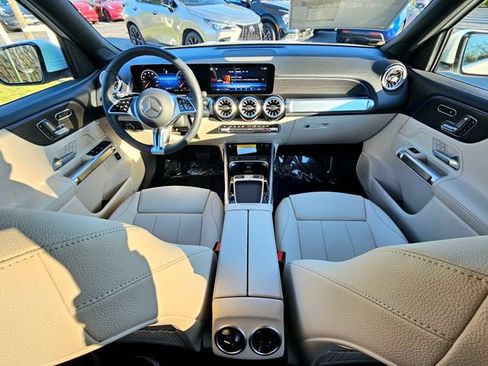 New 2026 Mercedes-Benz GLB 250 4MATIC image 24