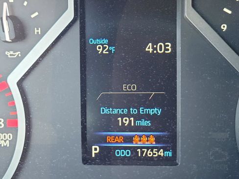 Used 2025 Toyota Tundra SR5 w/ SR5 Premium Package AWD/4WD image 32