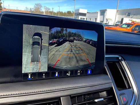 Used 2023 Chevrolet Tahoe LT w/ LT Signature Plus Package image 9