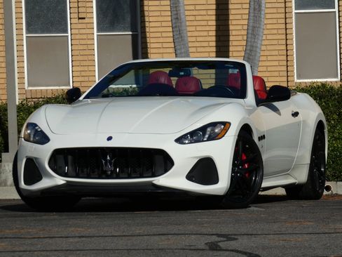 Used 2019 Maserati GranTurismo Sport image 4