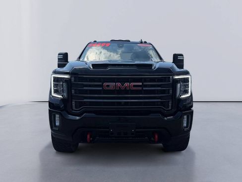 Used 2021 GMC Sierra 2500 AT4 w/ AT4 Premium Plus Package AWD/4WD image 8