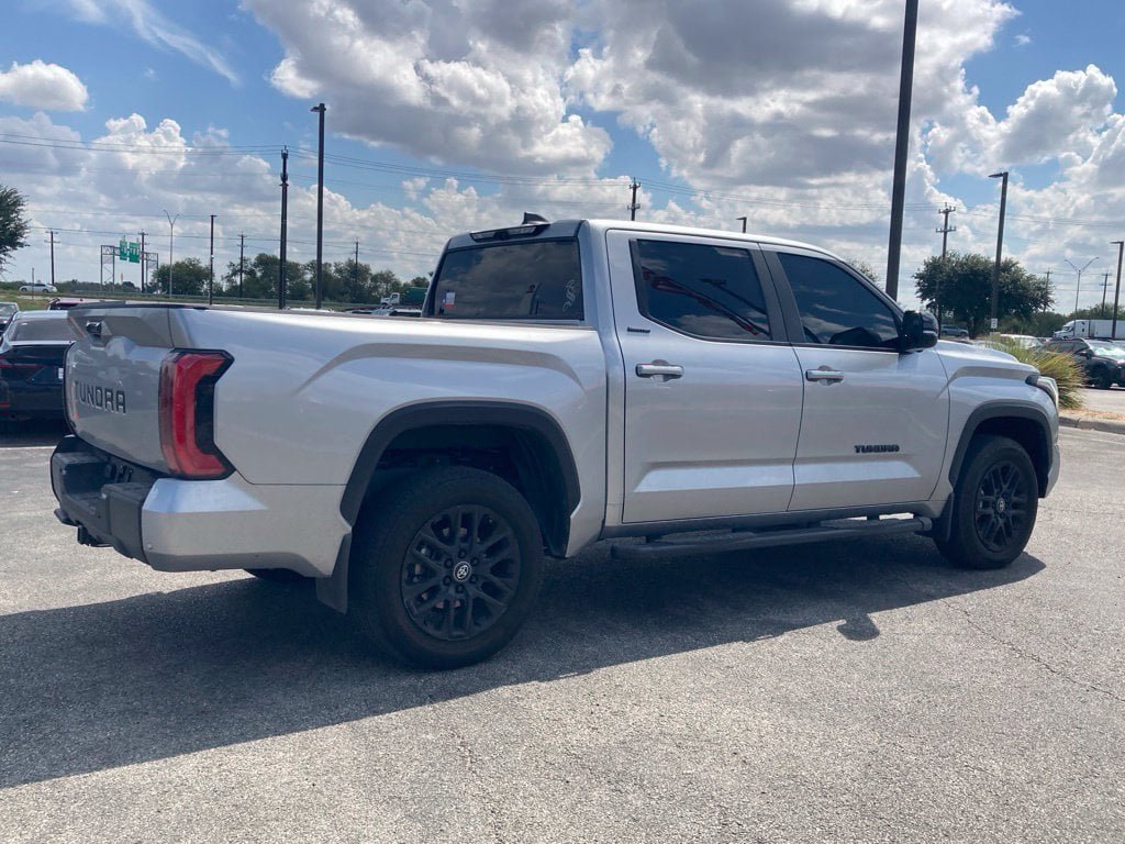 Certified 2026 Toyota Tundra Limited AWD/4WD image 5