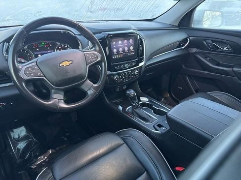 Used 2021 Chevrolet Traverse High Country w/ LPO, Floor Liner Package image 6