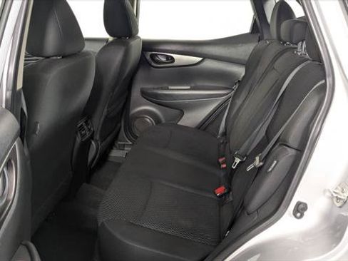 Used 2020 Nissan Rogue Sport S FWD image 16