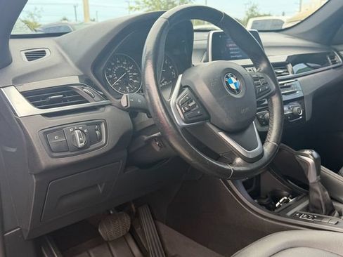 Used 2018 BMW X1 sDrive28i FWD image 11