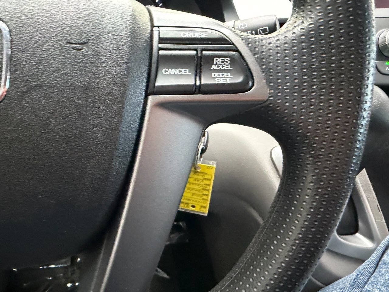 Used 2013 Honda Odyssey LX image 23
