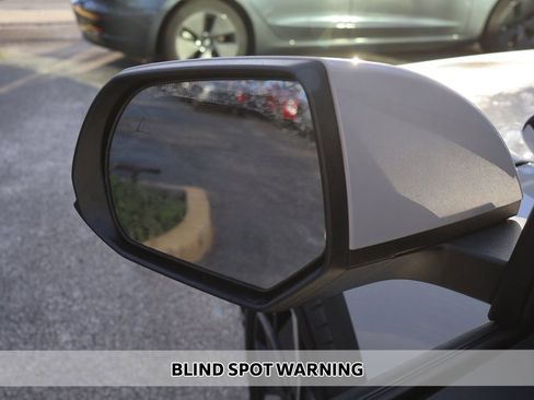 Used 2024 Hyundai Ioniq 5 SEL image 5