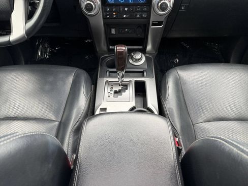 Used 2016 Toyota 4Runner Limited AWD/4WD image 13