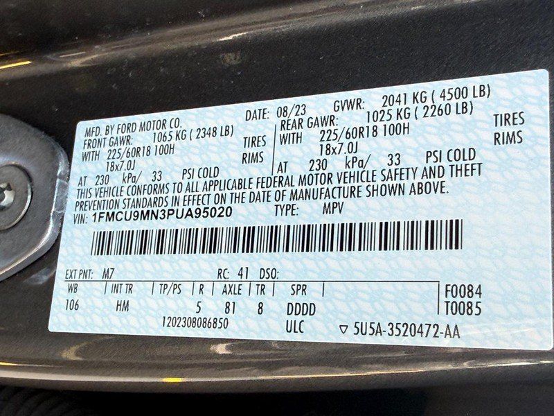 Used 2023 Ford Escape ST-Line w/ Tech Pack #1 AWD/4WD image 30
