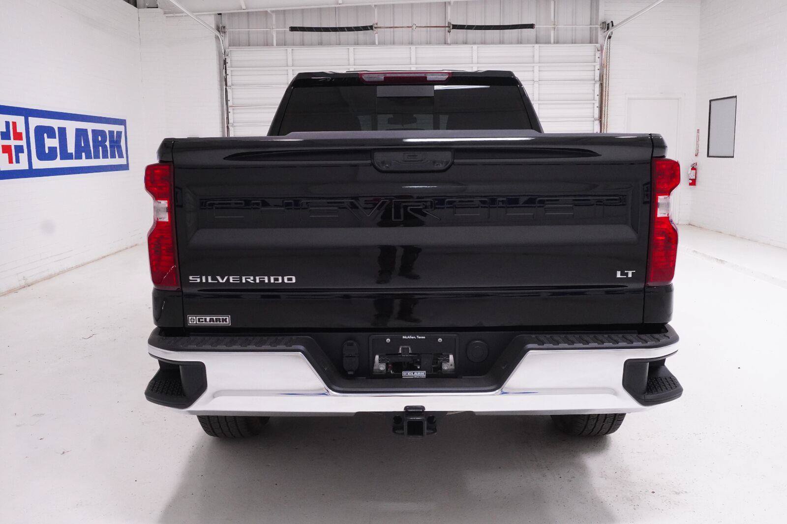 Used 2025 Chevrolet Silverado 1500 LT w/ Texas Edition Plus RWD image 27