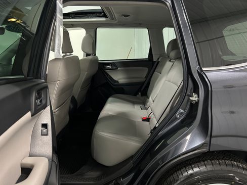 Used 2018 Subaru Forester 2.5i Limited image 25