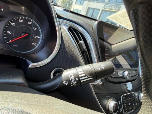 Used 2020 Chevrolet Malibu LT image 20