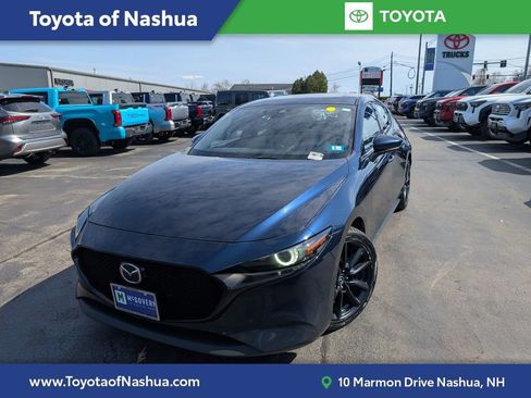 Used 2020 MAZDA MAZDA3 AWD Hatchback w/ Premium Pkg image 1