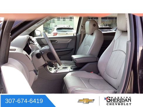 Used 2017 Chevrolet Traverse Premier AWD/4WD image 23