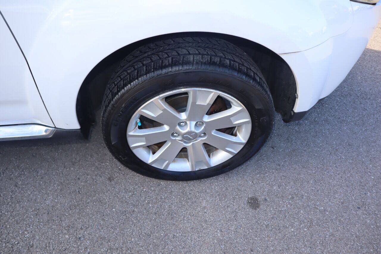 Used 2008 Mitsubishi Outlander SE FWD image 46