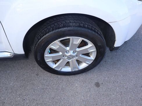 Used 2008 Mitsubishi Outlander SE FWD image 46