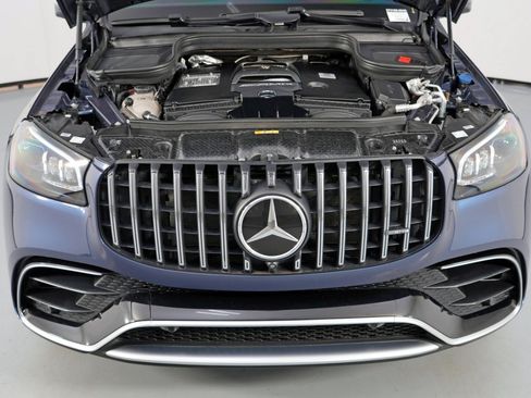 Used 2024 Mercedes-Benz GLS 63 AMG 4MATIC image 8