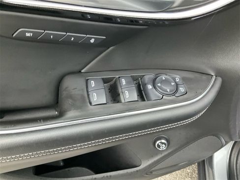 Used 2021 Buick Envision Essence w/ Sport Touring Package image 31