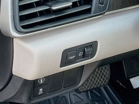 Used 2020 Honda Accord EX image 10