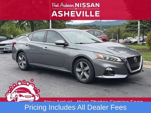 Used 2019 Nissan Altima 2.5 SV FWD image 1