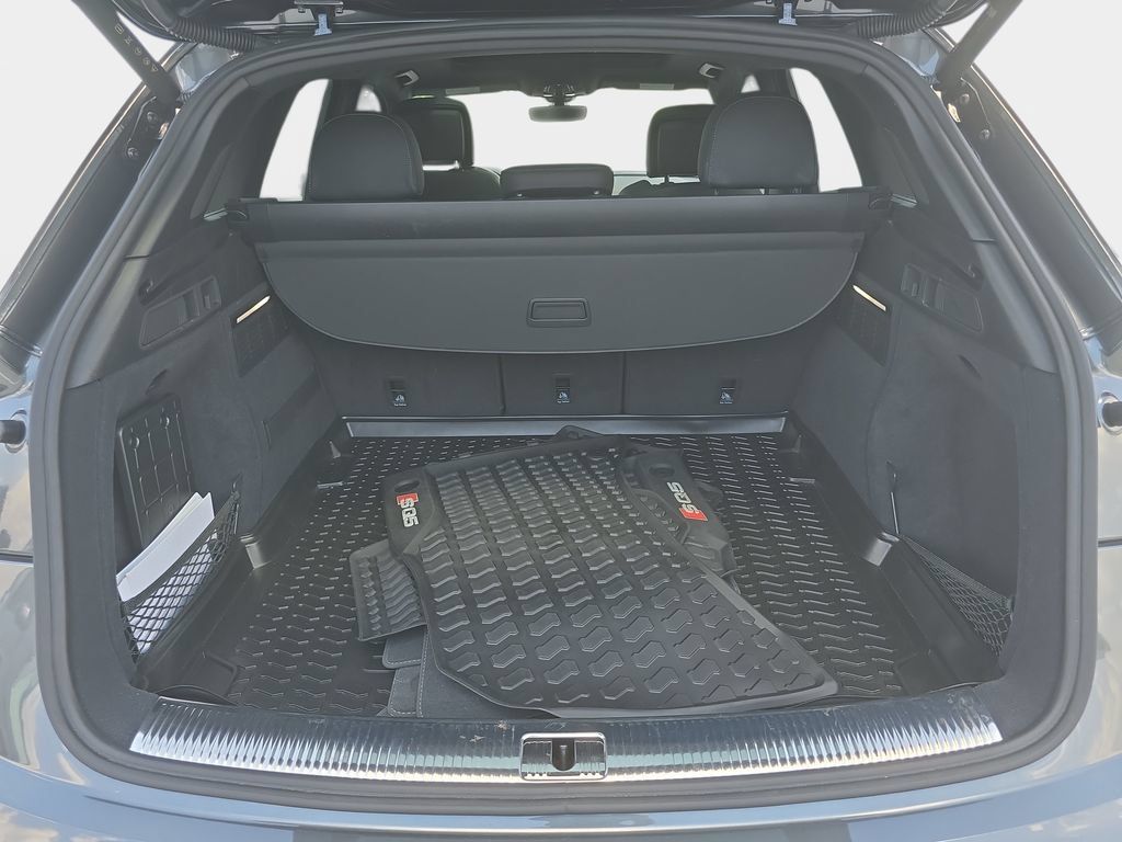 Used 2023 Audi SQ5 Premium Plus w/ Premium Plus Package AWD/4WD image 13