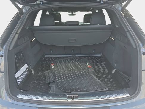 Used 2023 Audi SQ5 Premium Plus w/ Premium Plus Package AWD/4WD image 13