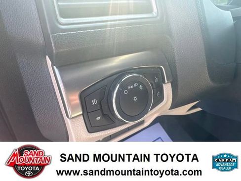 Used 2019 Ford Explorer XLT w/ Equipment Group 202A FWD image 14