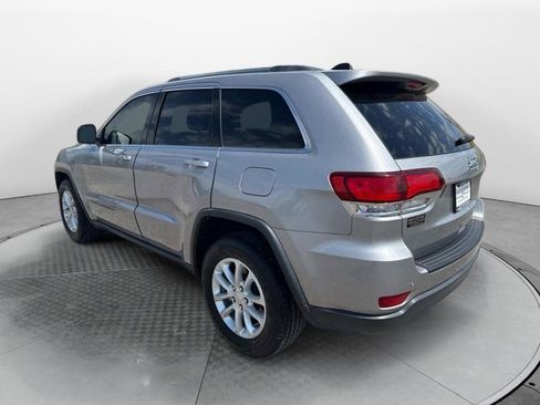Used 2021 Jeep Grand Cherokee Laredo image 5