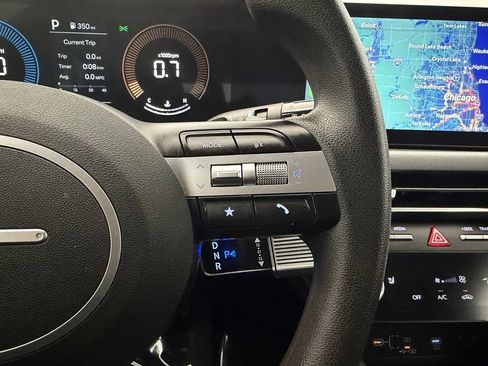 Used 2025 Hyundai Sonata SEL FWD image 9